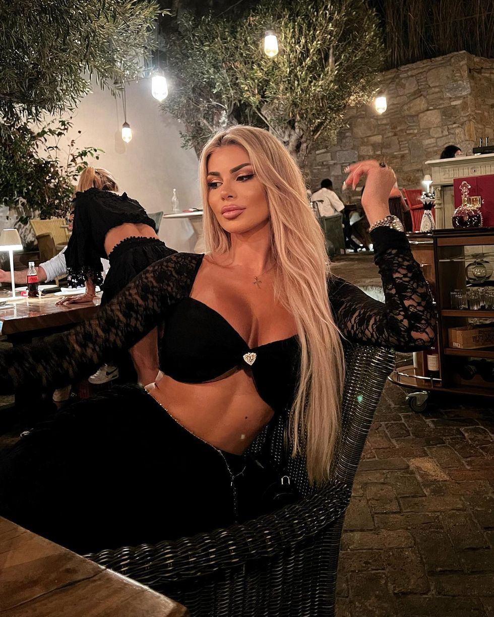 301879312 674801250876084 1107859055188333379 n