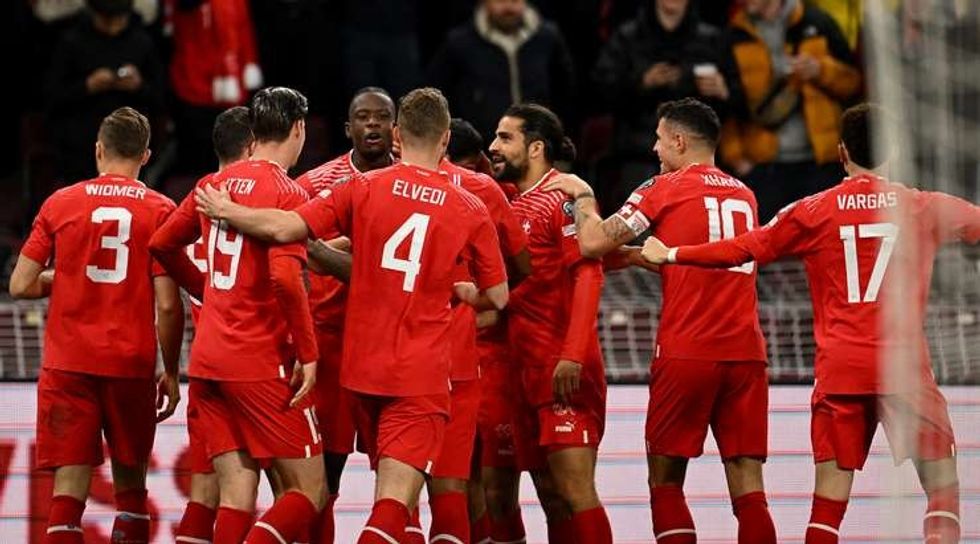 3050a524bcca76b1210c8926d9ec575fo2