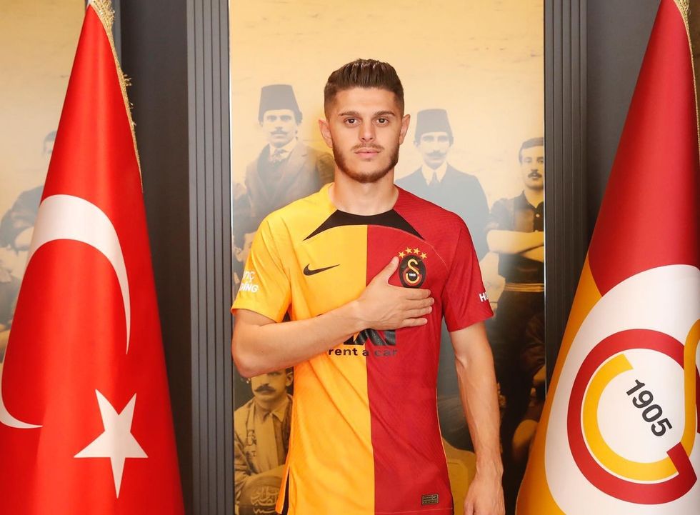 305841365 5697382110320437 1191031548740257538 n