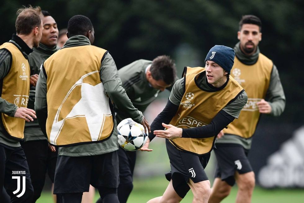 30594697 2211327078894509 2736222251513806848 o