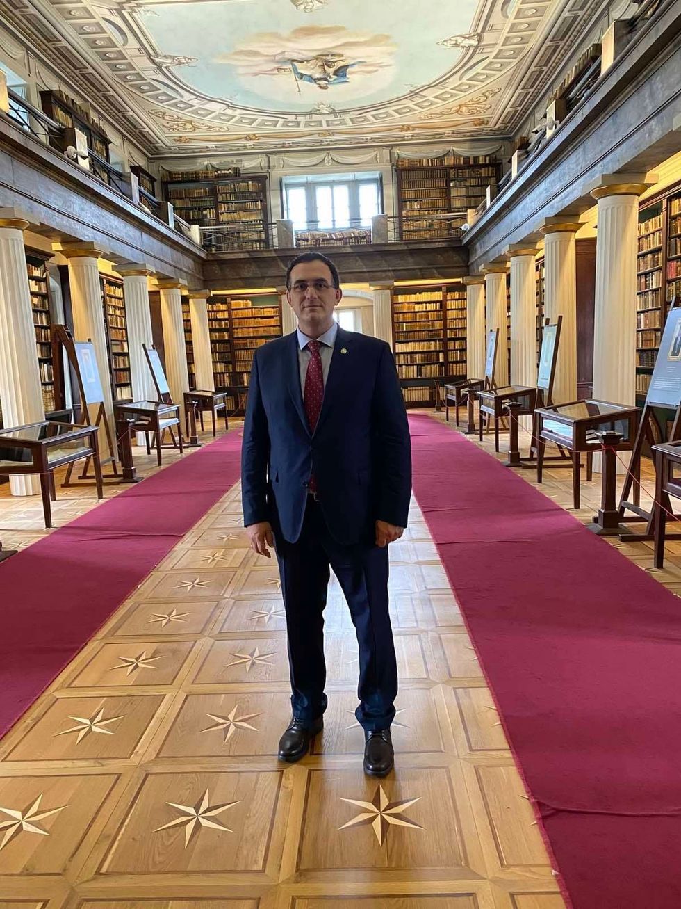 307258563 847896849926721 738010233373584289 n