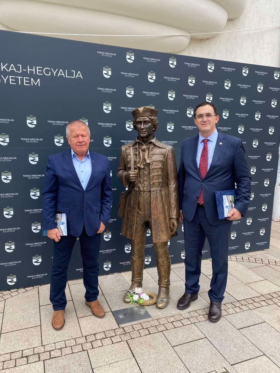 307372609 544190590935760 8937214904055161869 n