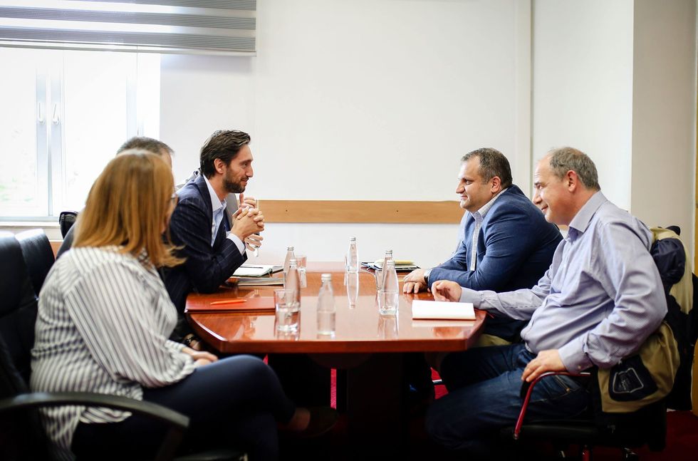 31090134 10156377605107451 1958797373 o