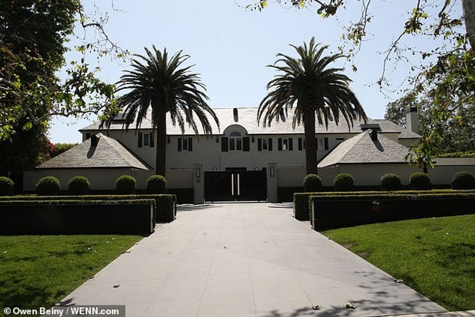 31200780 8560623 image a 140 1595722073151