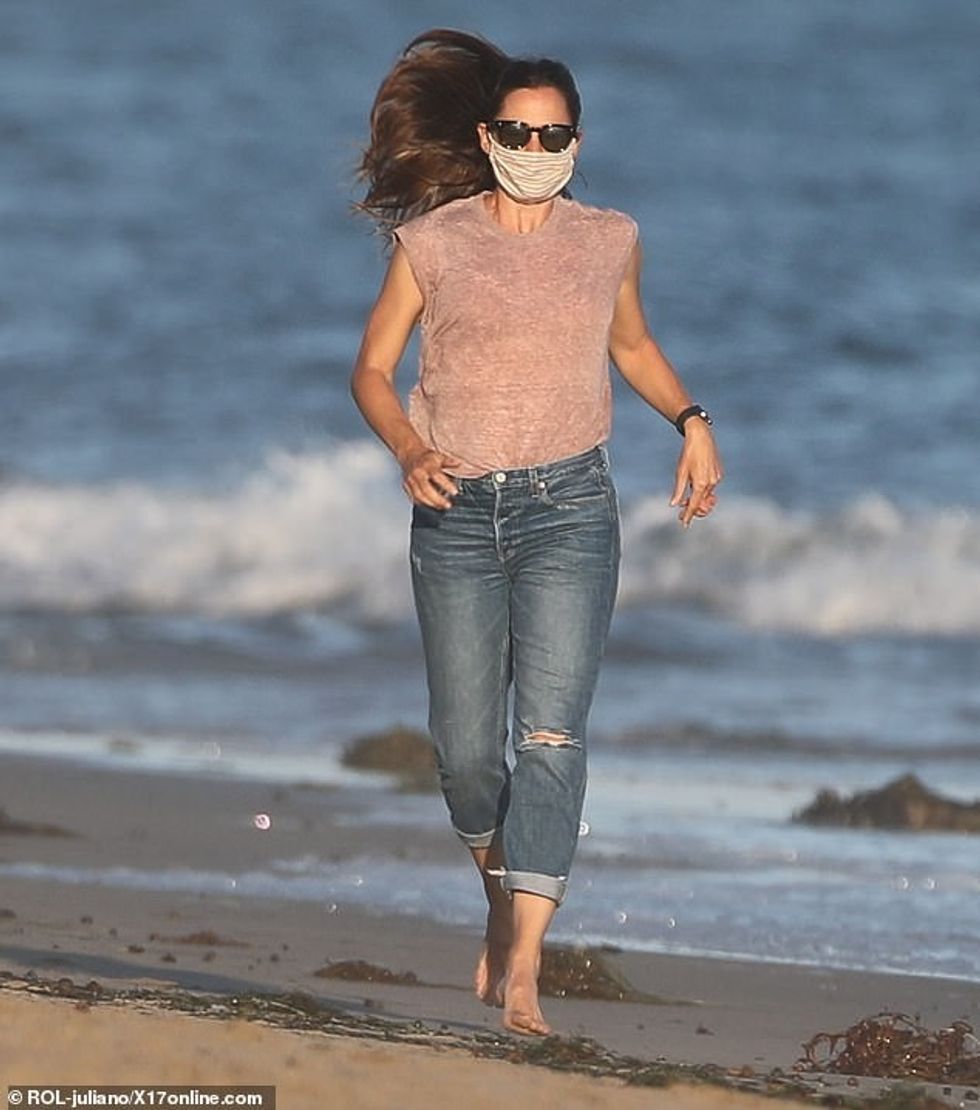 31715510 0 image m 6 1596897388037