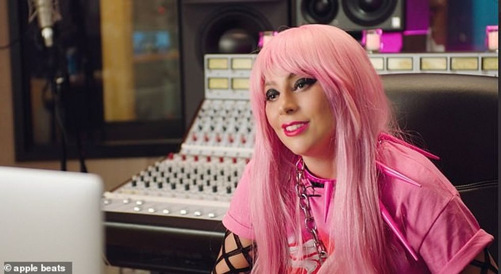 31819934 8615753 She said I know I have mental issues and I know that they can so a 150 1597149659781