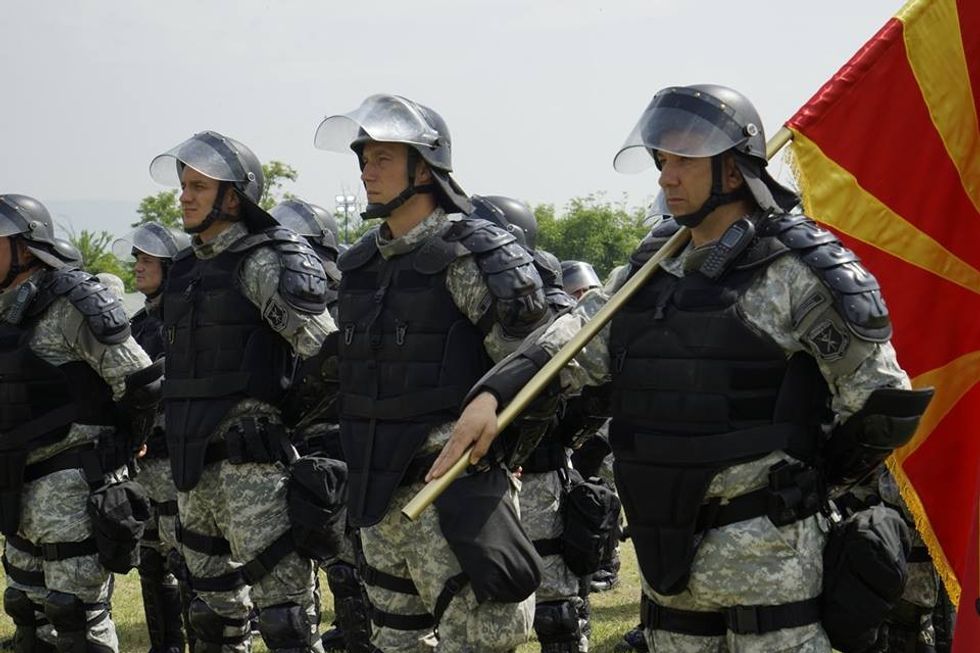 31890387 982720438572246 580040474400653312 n