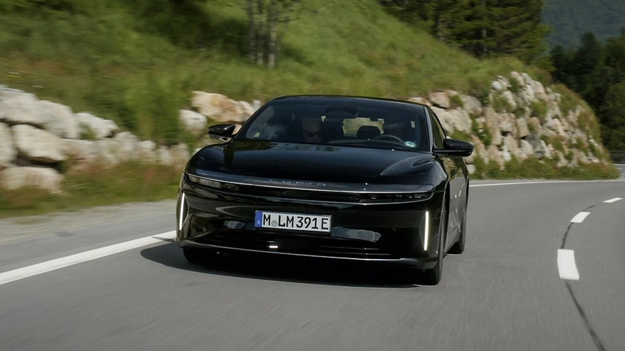Rekord i ri botëror, vetura Lucid përshkon 1,205 kilometra me vetëm një mbushje të baterisë