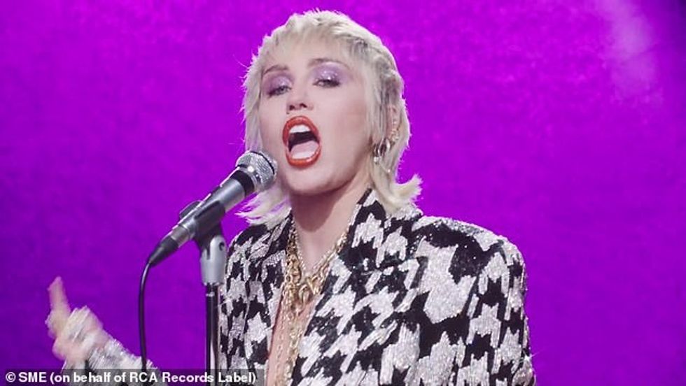 31957808 0 image a 22 1597428542883