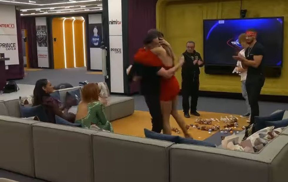 319842689 1220286785531951 7504529505545265628 n