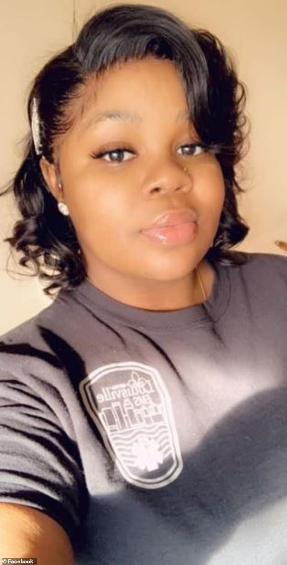 32197936 8649323 image a 25 1597968568045