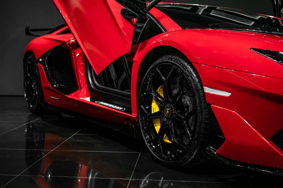 324546533 585260339633251 8204545925909875156 n scaled