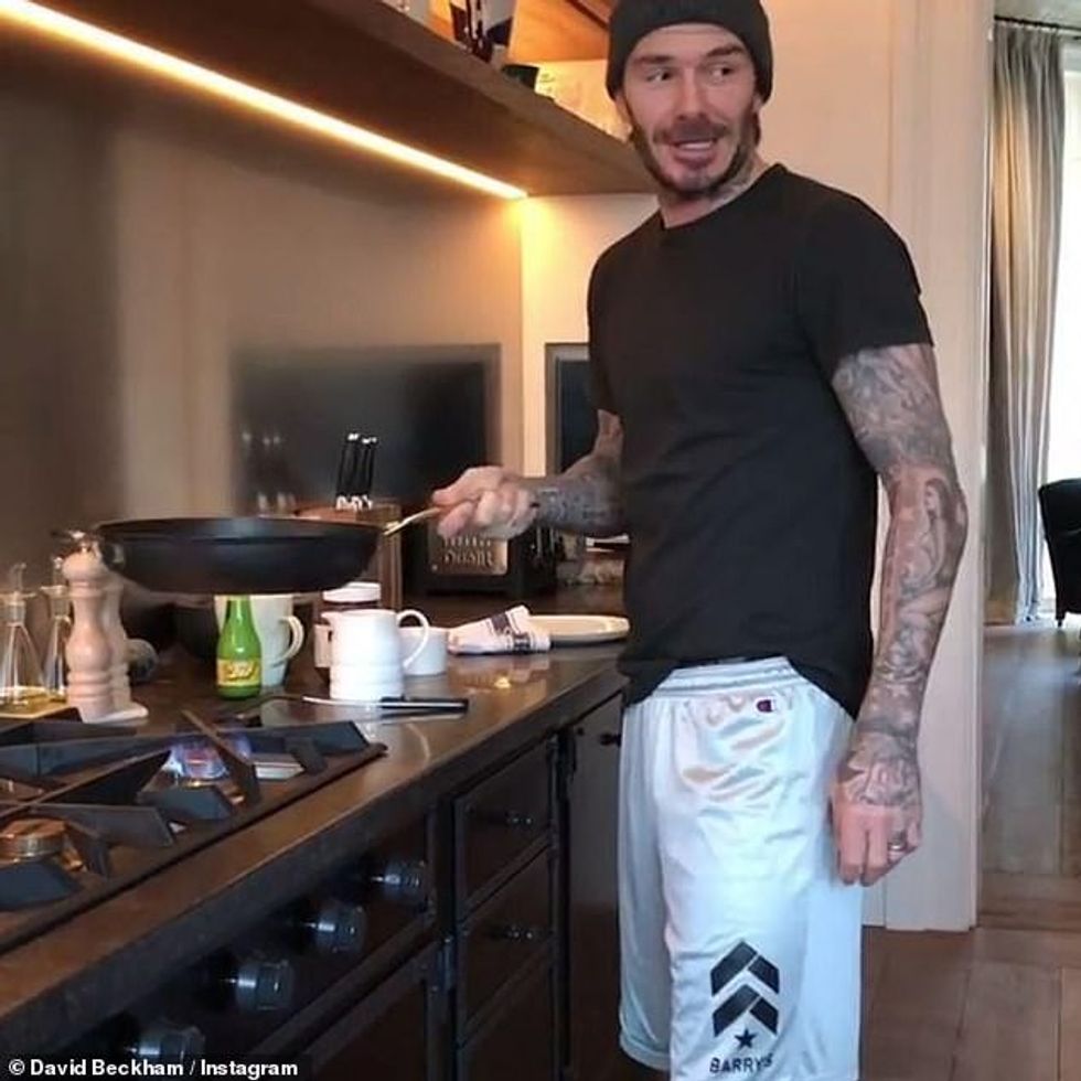 32548968 8677737 New contestant David Beckham might be putting his cooking skills a 133 1598743394508