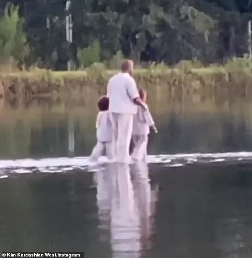 32857926 0 image a 55 1599442560065