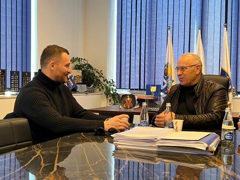 330330182 863728458226274 1990323086374753640 n