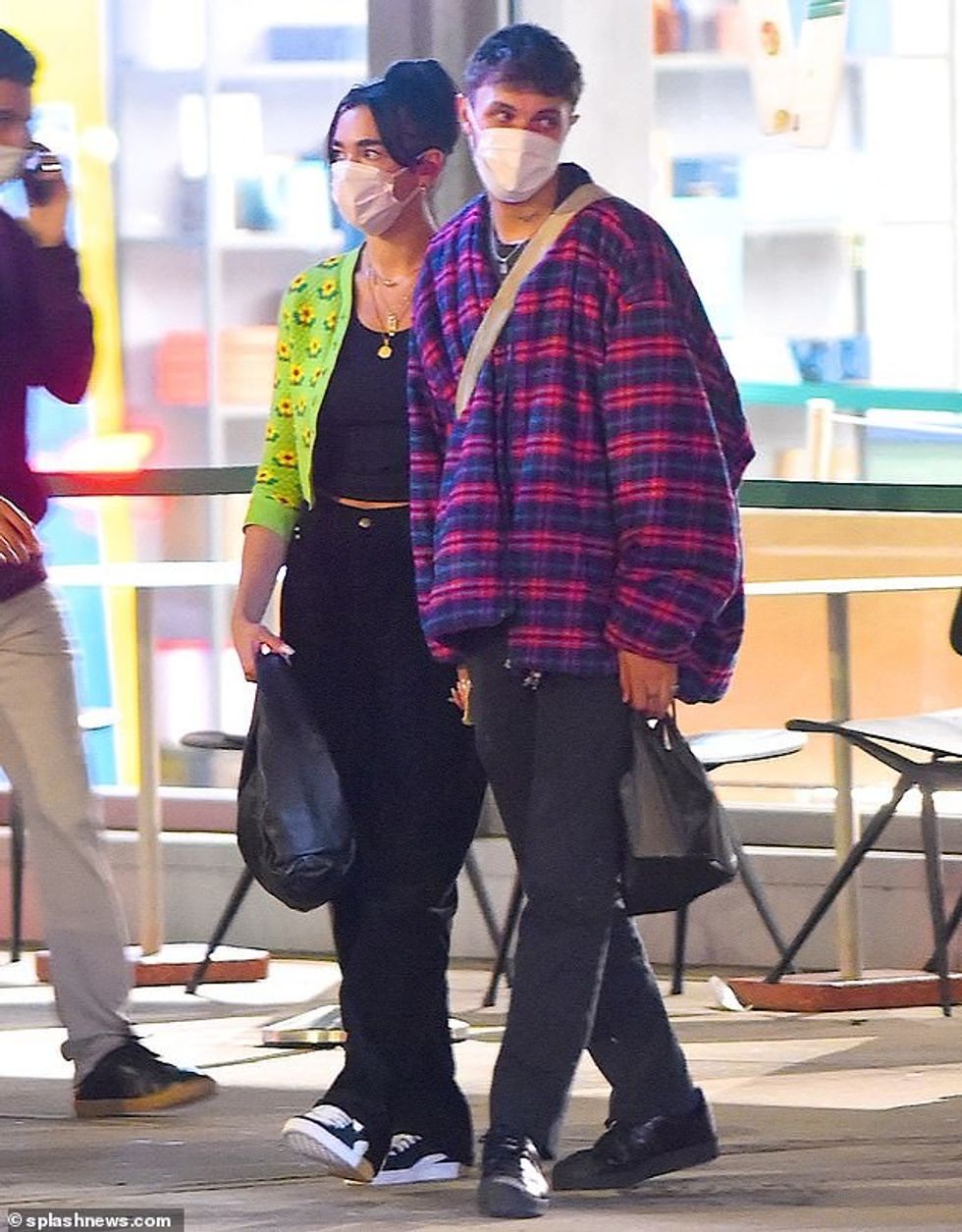 33487372 8760569 image m 66 1600788422551