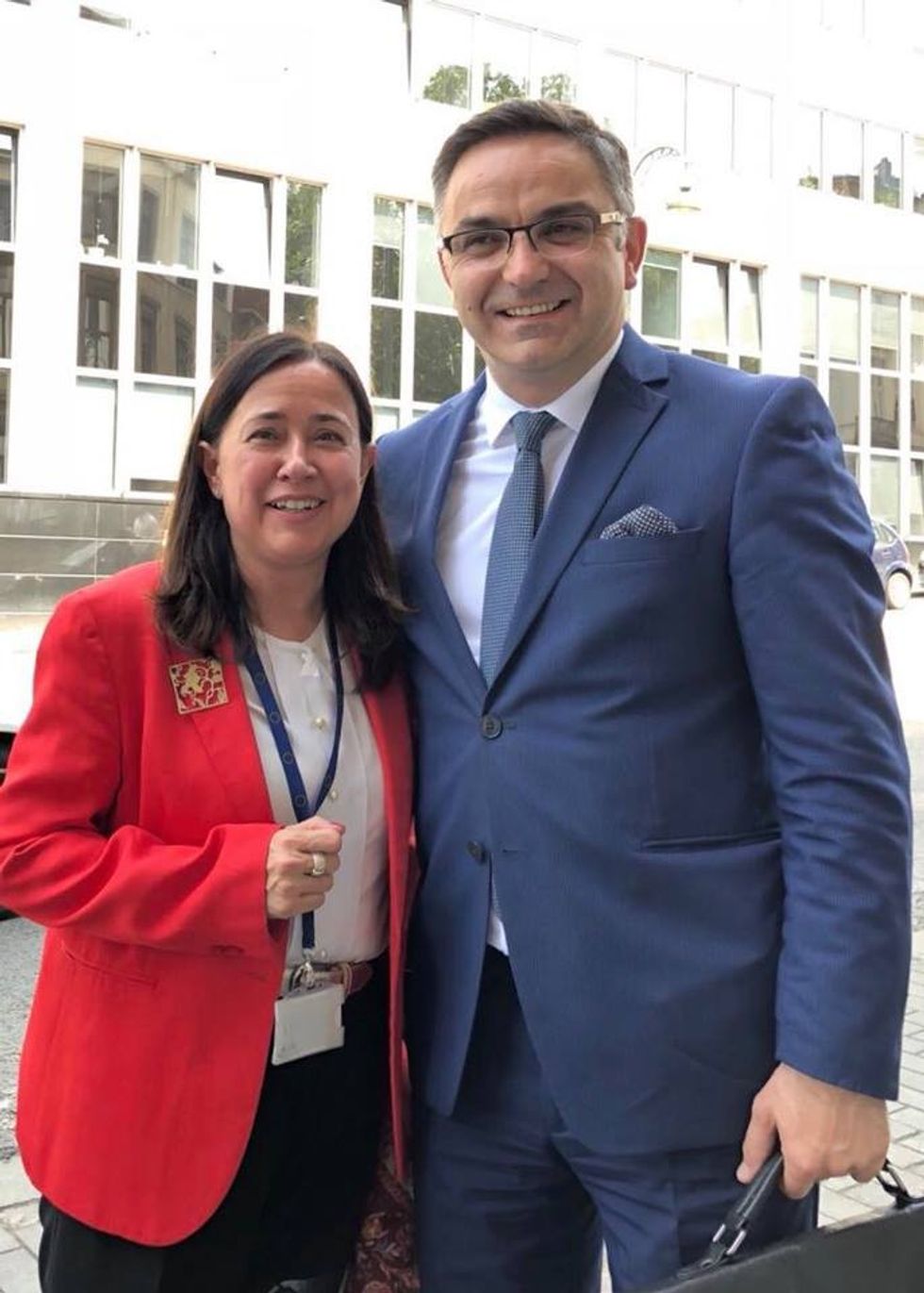 33601730 10155394990956611 5402644180591706112 n