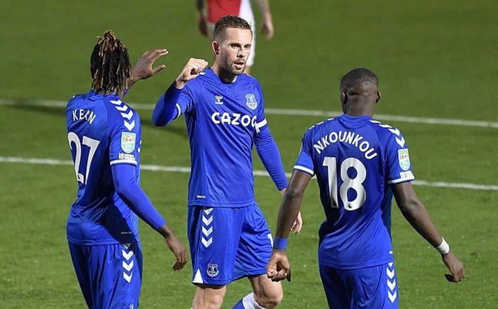 33755056 8781369 image a 93 1601367118879 e1601539383354