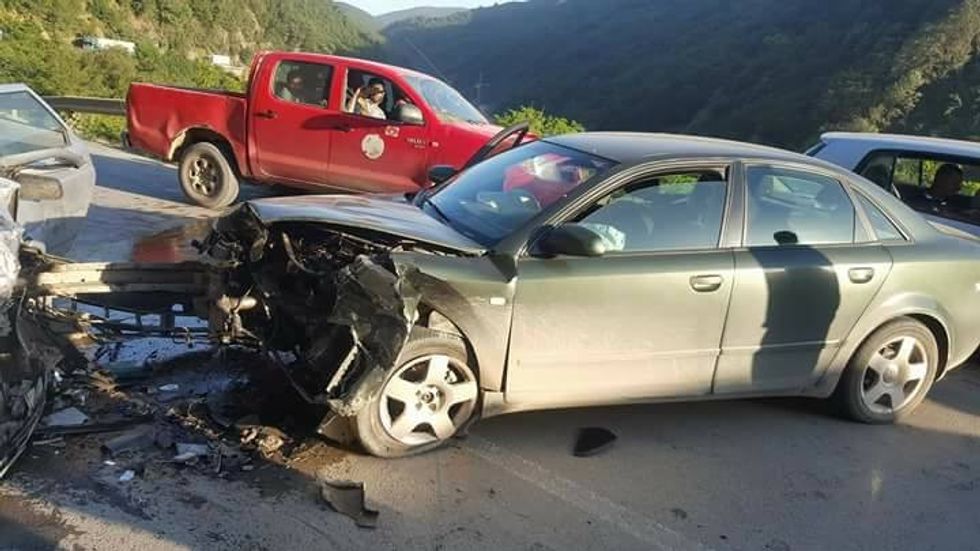 33993991 1680401685379409 587406880184205312 n