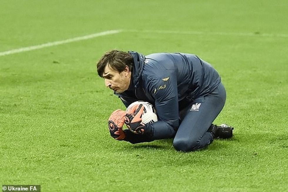 34095244 8814339 image a 7 1602071100376