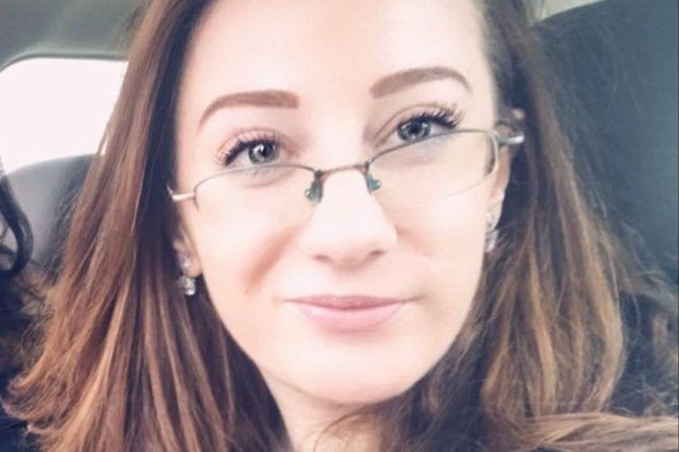 34143842 1541010178101402 r