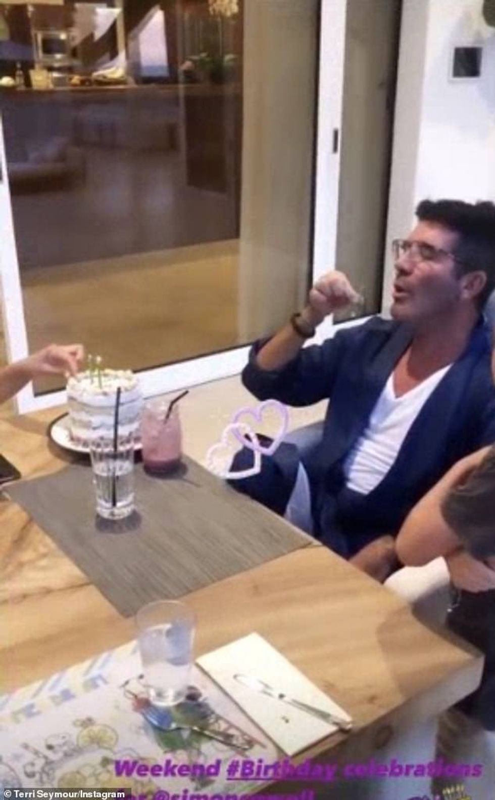 34294686 8831323 joined by his girlfriend Lauren Silverman 43 and son Eric six a 121 1602511581841 1