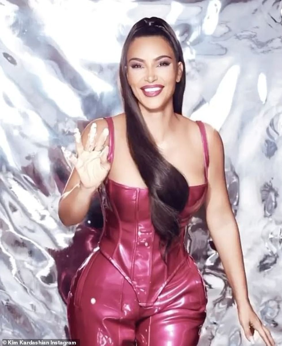 34308610 8832963 Celebrate Kim announced her special birthday KKW collection whil a 4 1602577752115