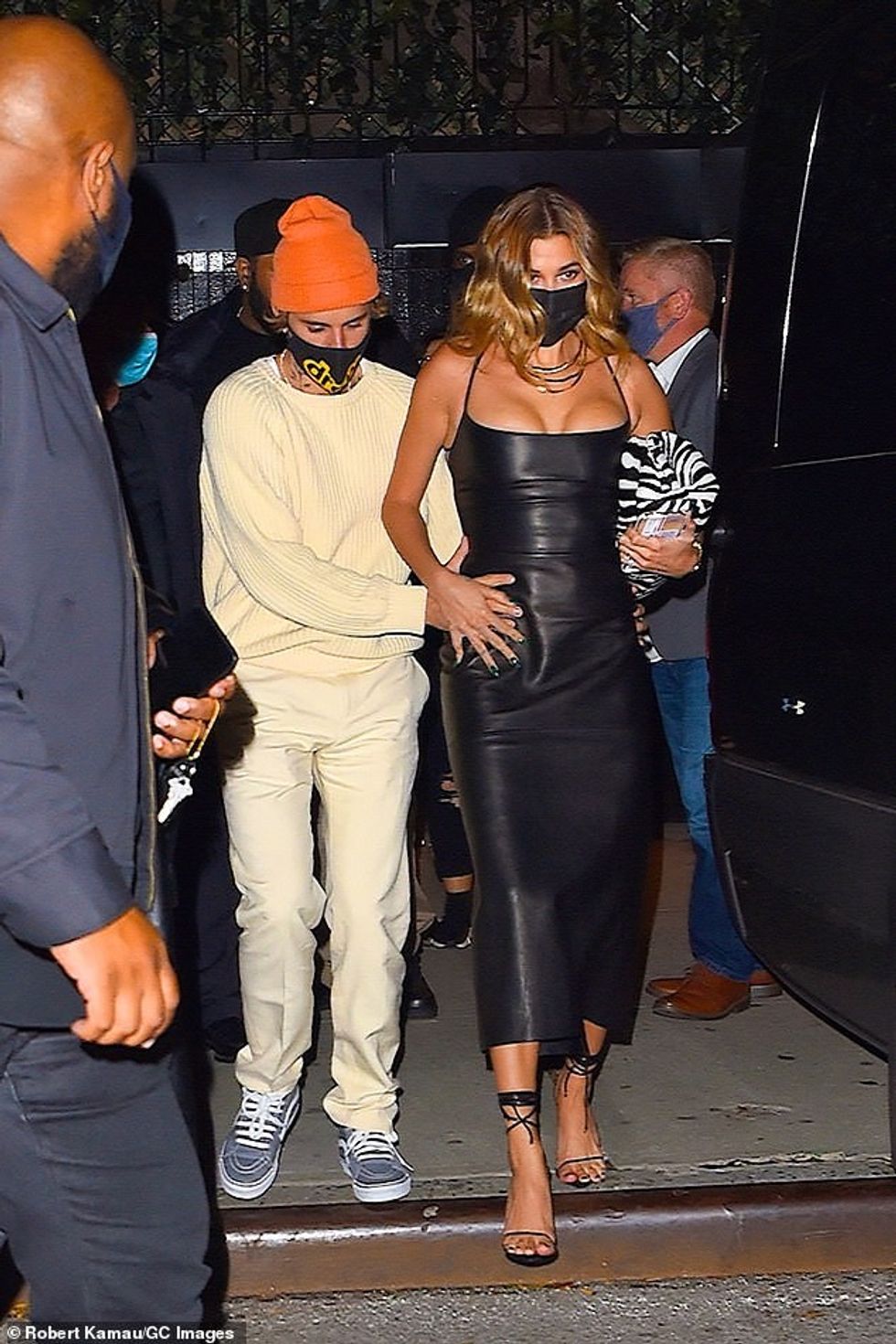 34553518 0 image a 78 1603075169316 1