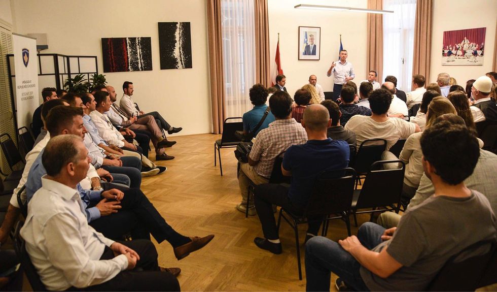 34727800 10217224701347542 6845721310505467904 n