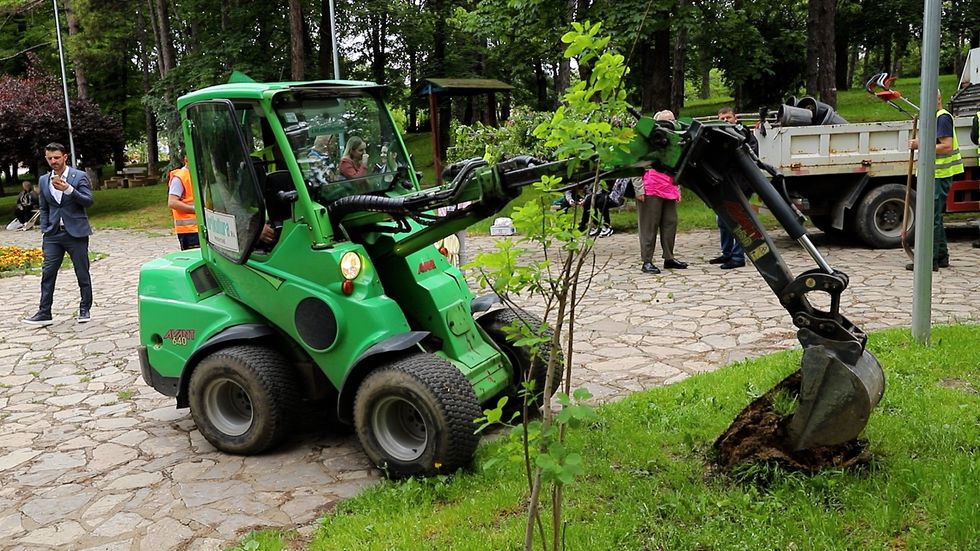 348383555 797980954880428 297408696898113498 n