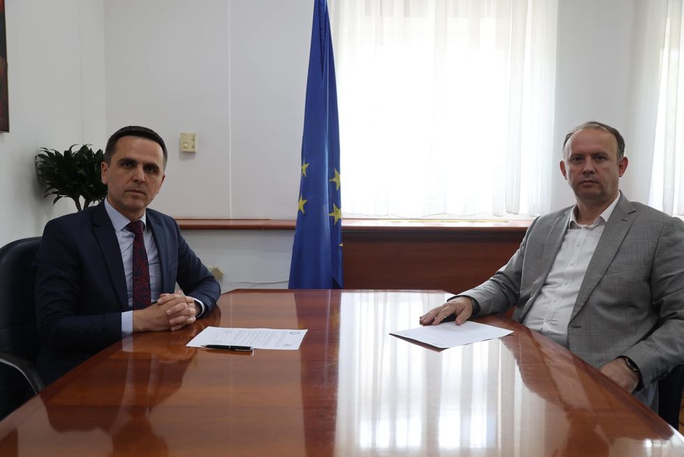 349090611 1654328501747157 4574997561917773855 n