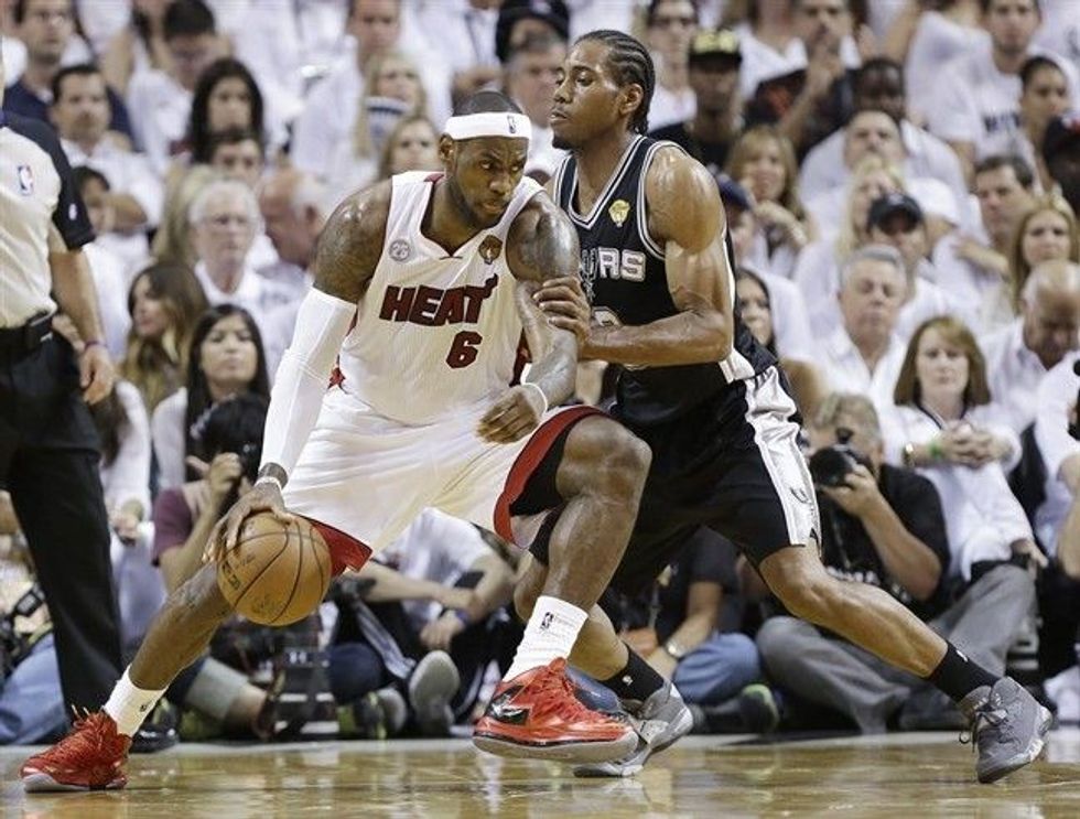 34a6a50992ad1617df1bc06b6f56b5ba nike sports game