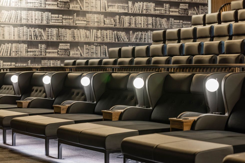 350092474 268611395574819 998979650412321050 n scaled