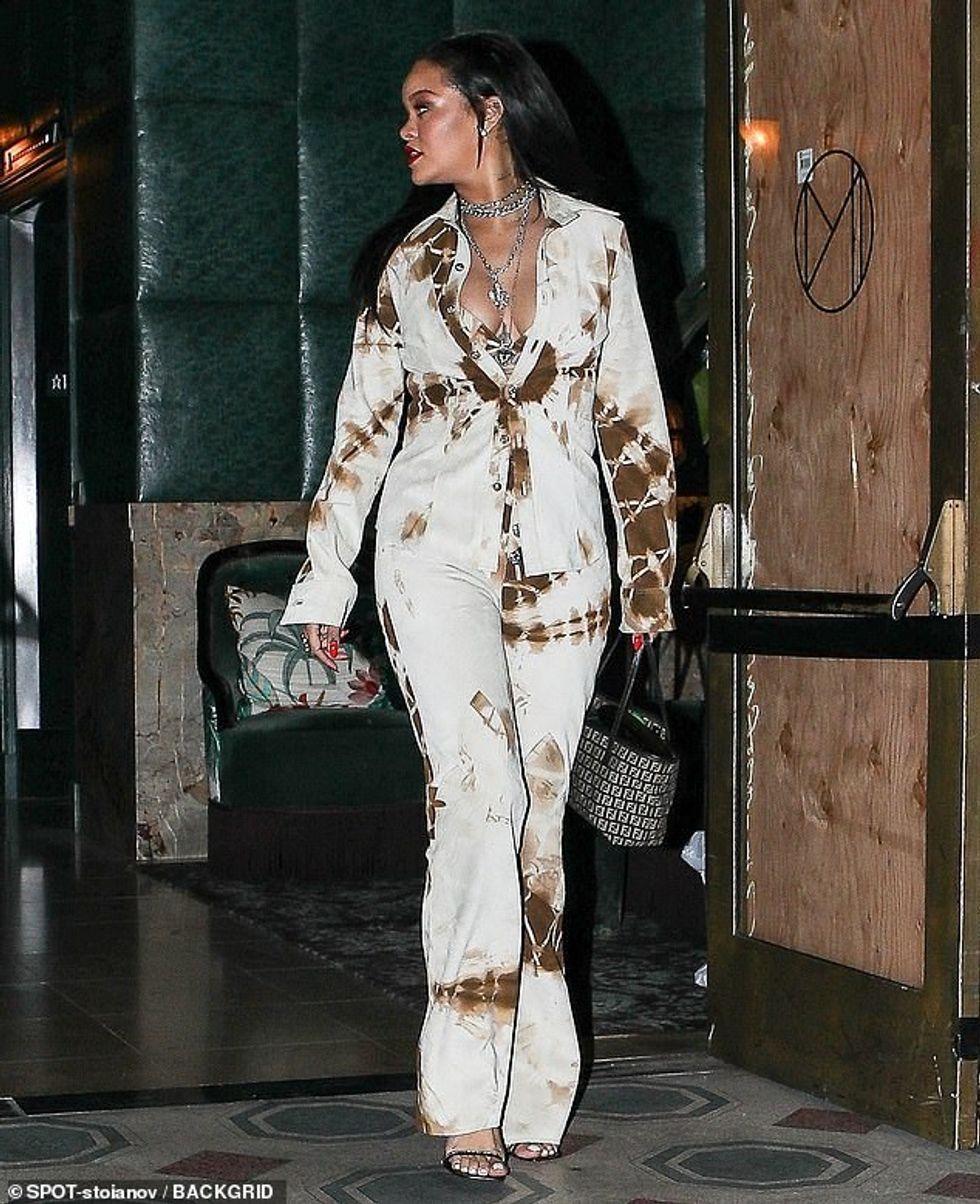 35058058 8898981 image m 81 1604095052829