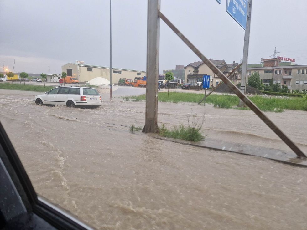 351465024 6304723959595843 8773997275712258144 n