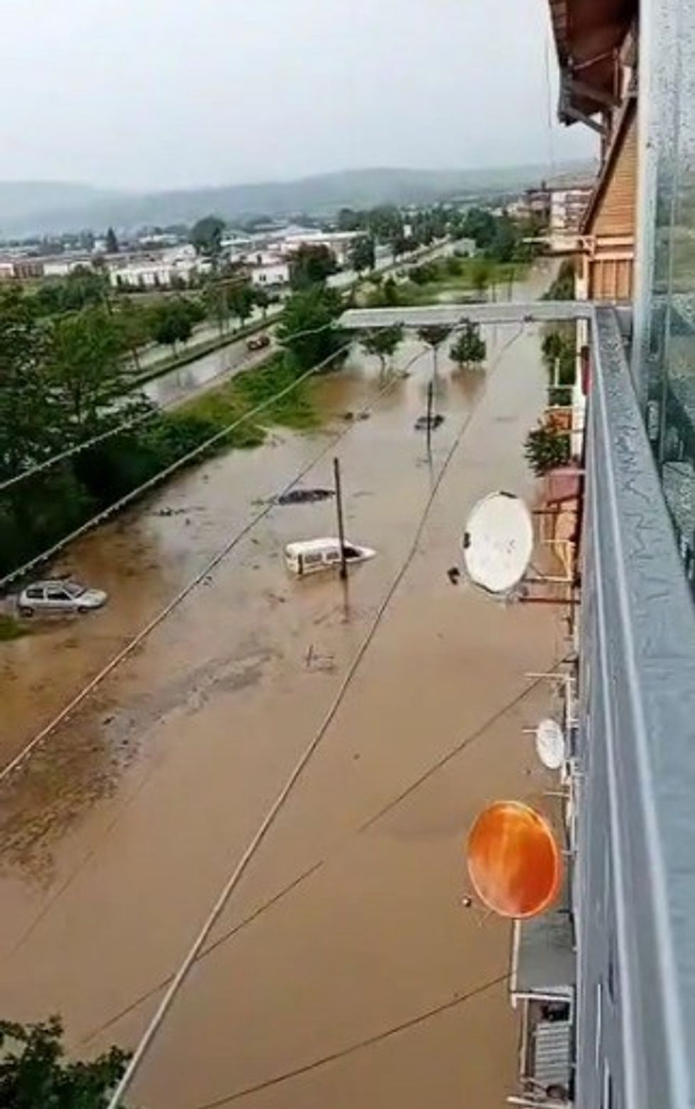 352332585 793665579137545 2224338429355899045 n