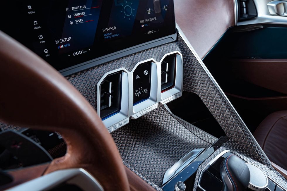 353d19b4 fe38 4776 b9d1 73f85d287273