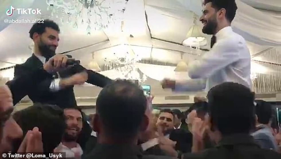 35648226 8946581 image a 2 1605287723559