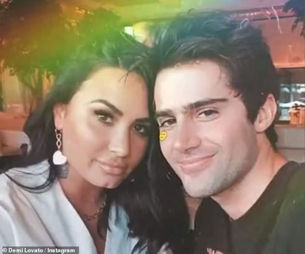 35663372 8948335 image m 24 1605332282791