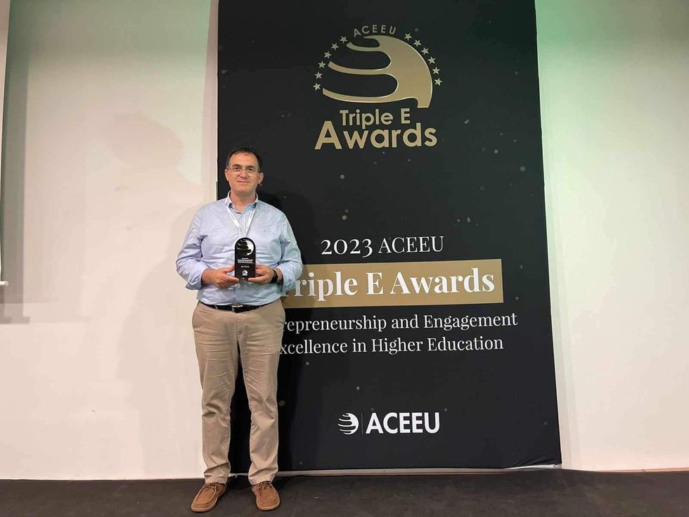 356810231 585415440408494 5068283054026134402 n