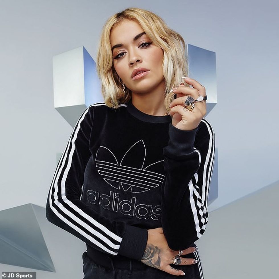 35765304 8956867 The singer 29 has only ever made two albums but has managed to r a 12 1605603029468