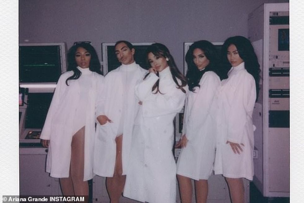 35921962 8971339 image a 5 1605900583475