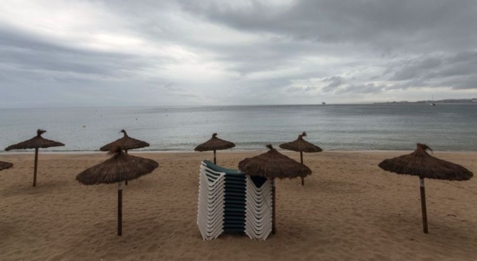 35b6ea4f 0d6a 43c0 9032 8f96d6a3cba3