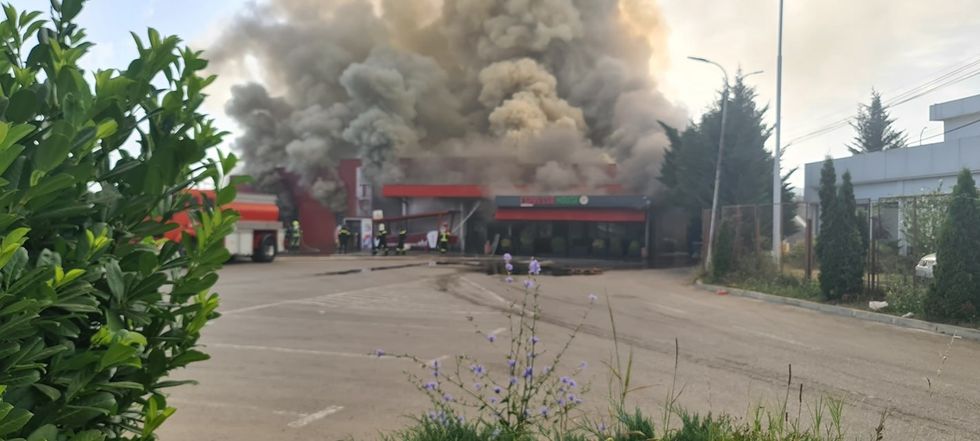 362270890 799088461940555 4804370024079292629 n