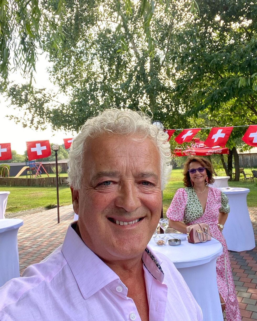 364271652 152188354566933 2116463218772944097 n