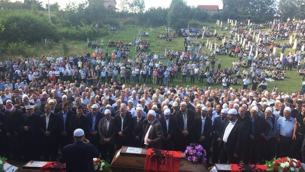 36861957 1128697537282797 3584891841989836800 n