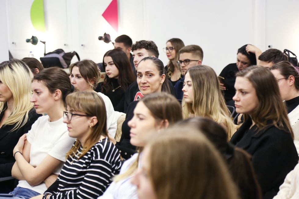 370099388 1402957653950272 7969382701382523523 n