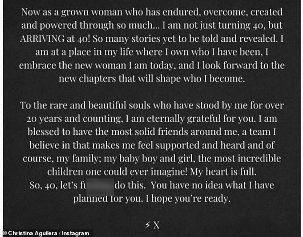 37033708 9069951 Toward the end Christina made sure to thank those closest to her m 14 1608357077169