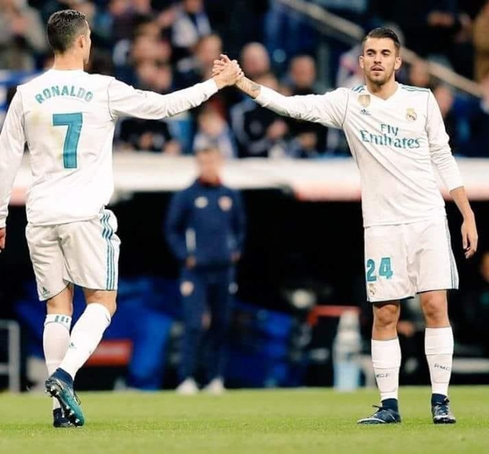 37042048 1025697634247515 9096708585097789440 n