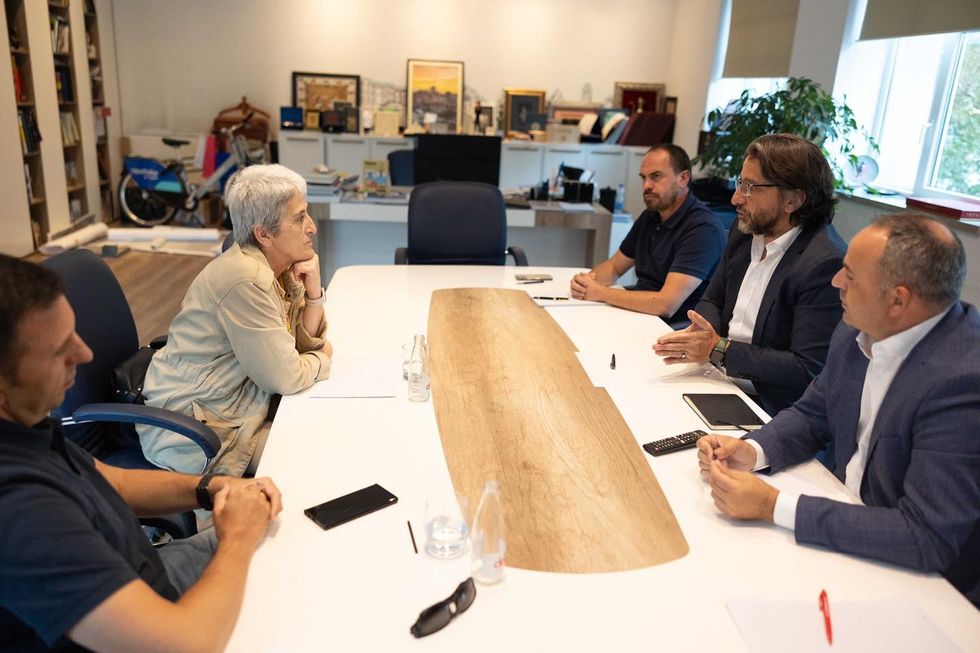 374182076 613330214296827 5375162270294543354 n